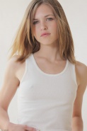 Carlie in Pretty Extreme - 02.jpg